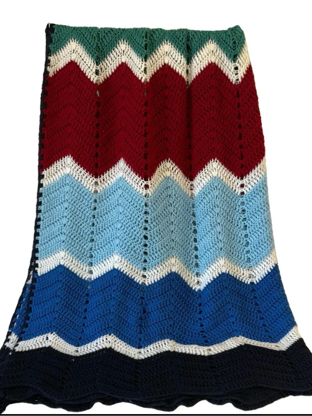 Vintage Handmade Crochet Chevron Zigzag Ripple Afghan Throw Blanket 53x72 Boho